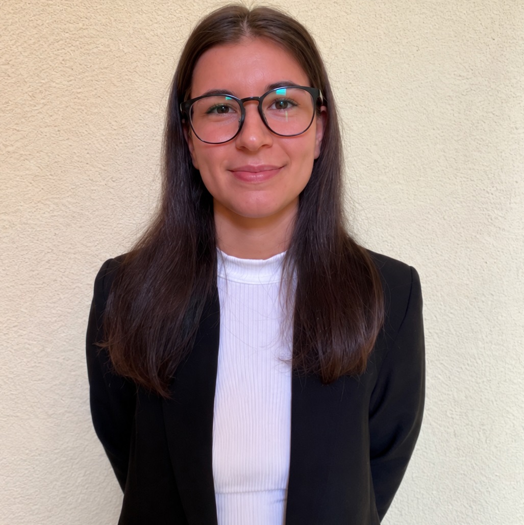 Alejandra Sanchez.jpg